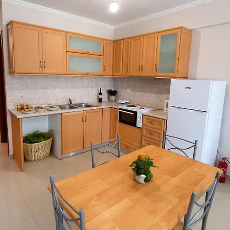 Sti Kzounteli - Cozy 아파트